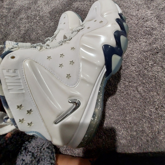 charles barkley all white shoes